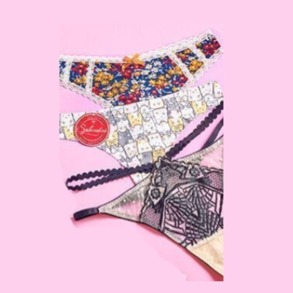 NWT - SPLENDIES - Floral and Lace Panty Trio - Multicolor